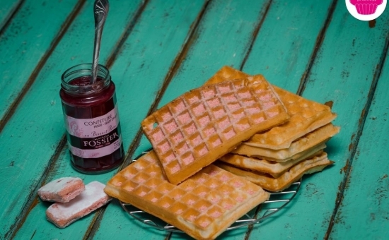 Gaufres à la poudre de Biscuits Roses de Reims